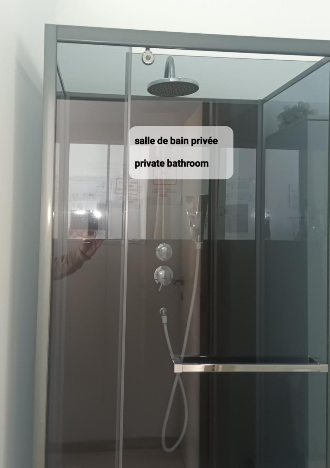 Private Studio Brussels Airport Екстер'єр фото